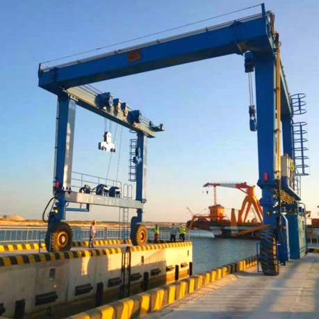 marine yacht lift
