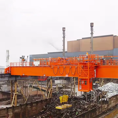 Overhead Crane with Electromagnetic Beam Spreader